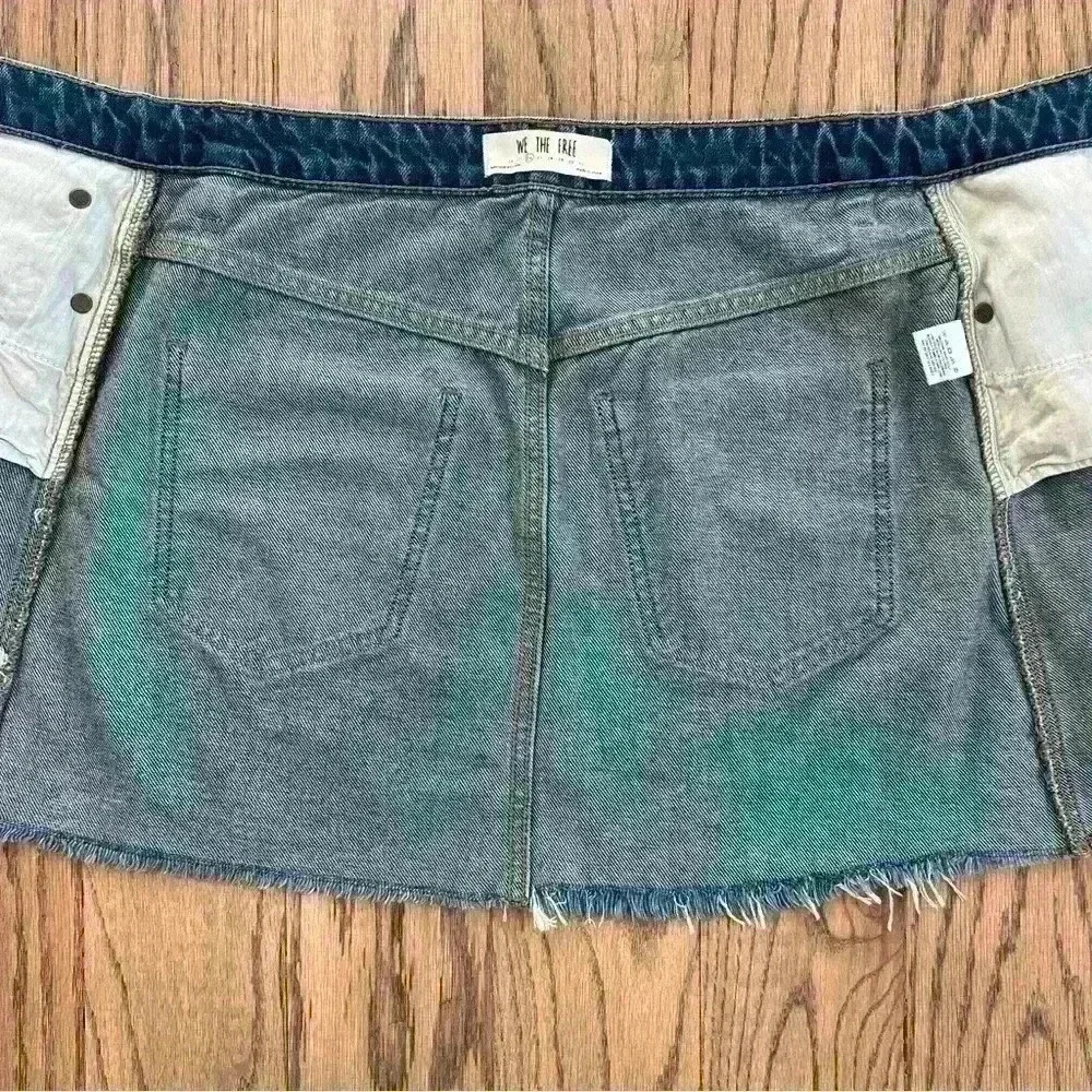 We The Free Women’s Denim Front Zip Mini Skirt Size 26